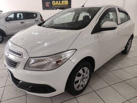 CHEVROLET ONIX 1.4 MPFI LT 8V FLEX 4P MANUAL CHEVROLET ONIX 1.4 MPFI LT 8V FLEX 4P MANUAL